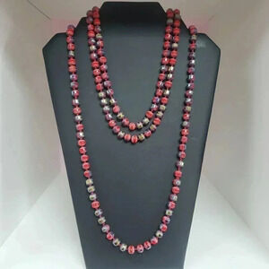 Red
Frosted Long Beaded Necklace